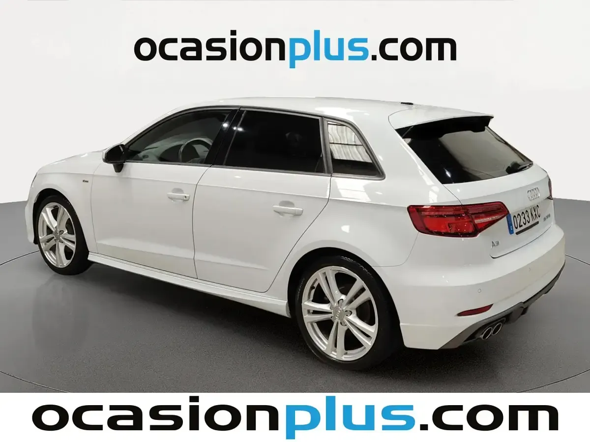 Usado Audi A3 Sportback S-Line 150 CV (110 kW) 2019 Blanco Utilitario