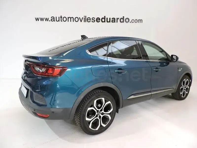 Usado Renault Arkana Intens 140 CV (102 kW) 2022 Azul SUV