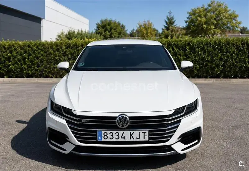 Usado VW Arteon R-line 239 CV (175 kW) 2018 Blanco Utilitario