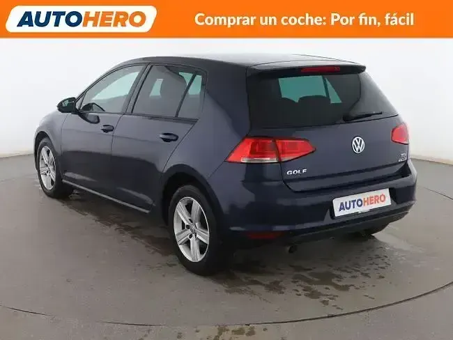 Usado VW Golf VII Advance 110 HP (80 kW) 2016 Azul Sedan