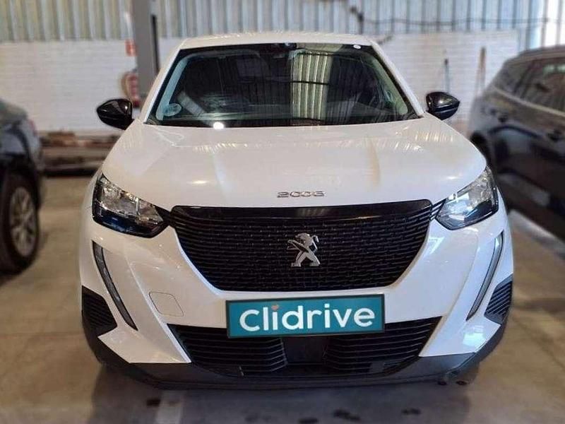Usado Peugeot 2008 Active 110 CV (80 kW) 2022 Blanco SUV