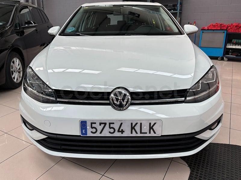 Usado VW Golf VII Edition 115 CV (84 kW) 2018 Blanco Berlina