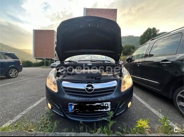 Azul Usado 2008 Opel Corsa Berlina | 3000 € (Buen precio) - Imagen 1/4