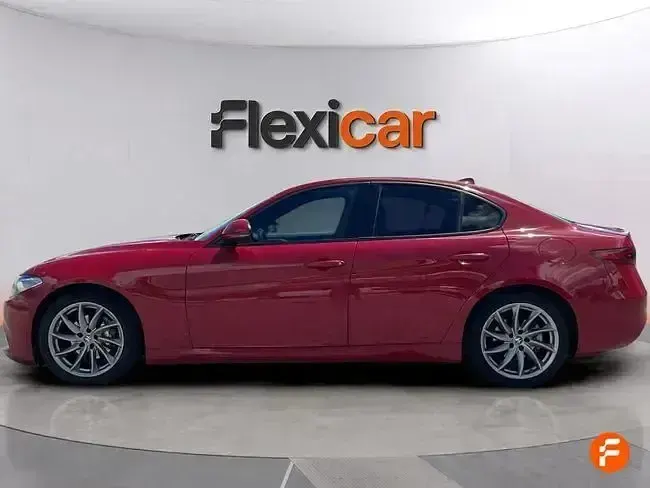 Usado Alfa Romeo Giulia Sprint Sprint 200 CV (147 kW) 2022 Rojo Coupe