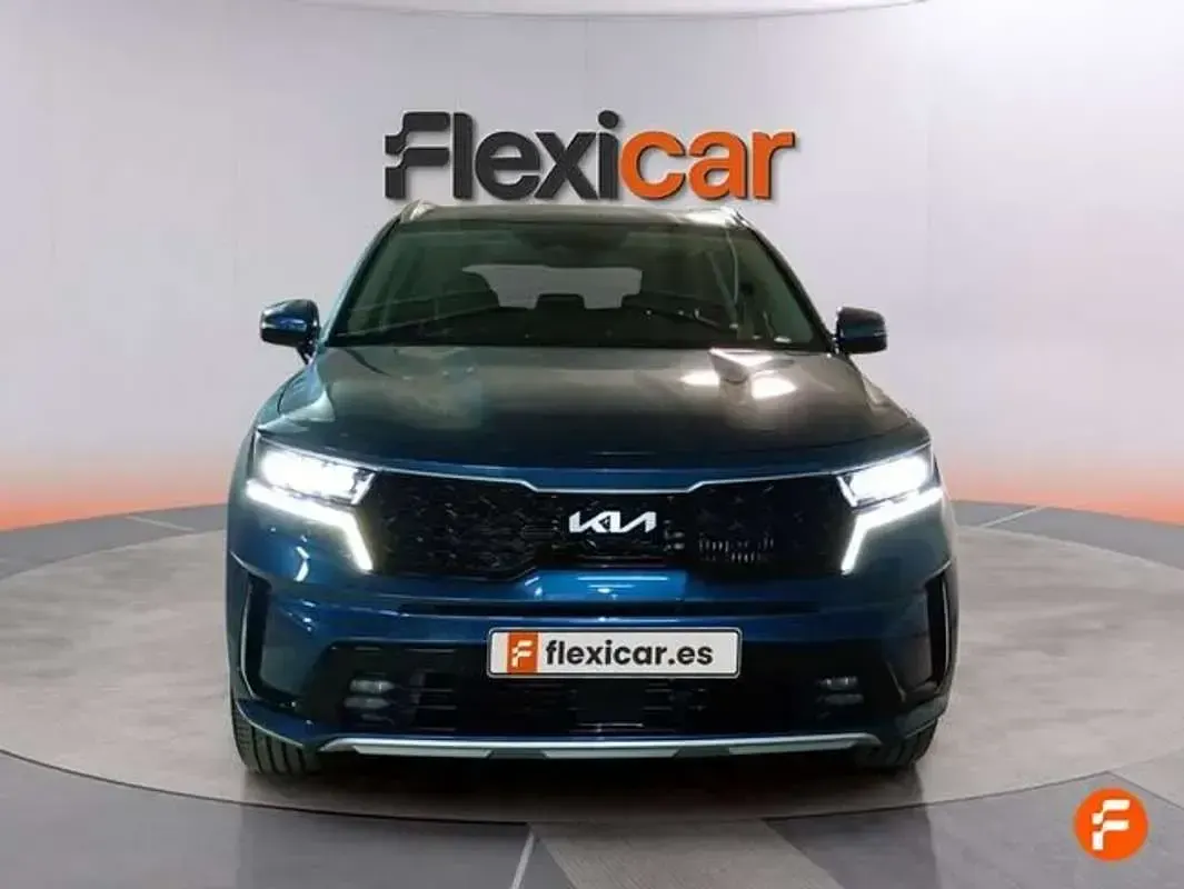 Usado Kia Sorento 232 CV (170 kW) 2023 Azul SUV