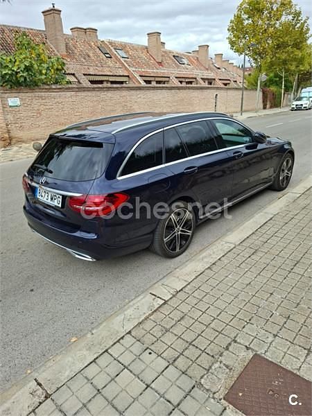 Usado Mercedes C300e 306 CV (225 kW) 2020 Azul Familiar