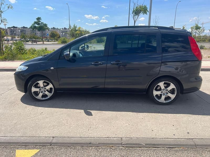 Usado Mazda 5 Luxury 143 CV (105 kW) 2006 Gris antracita Monovolumen