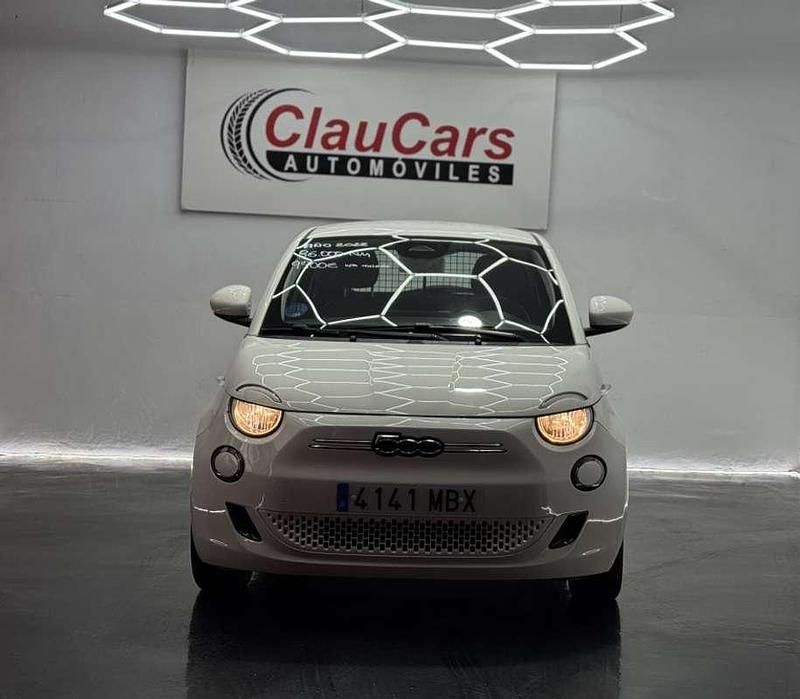 Usado Fiat 500e Business 86 kW (118 CV) 2022 Blanco Utilitario