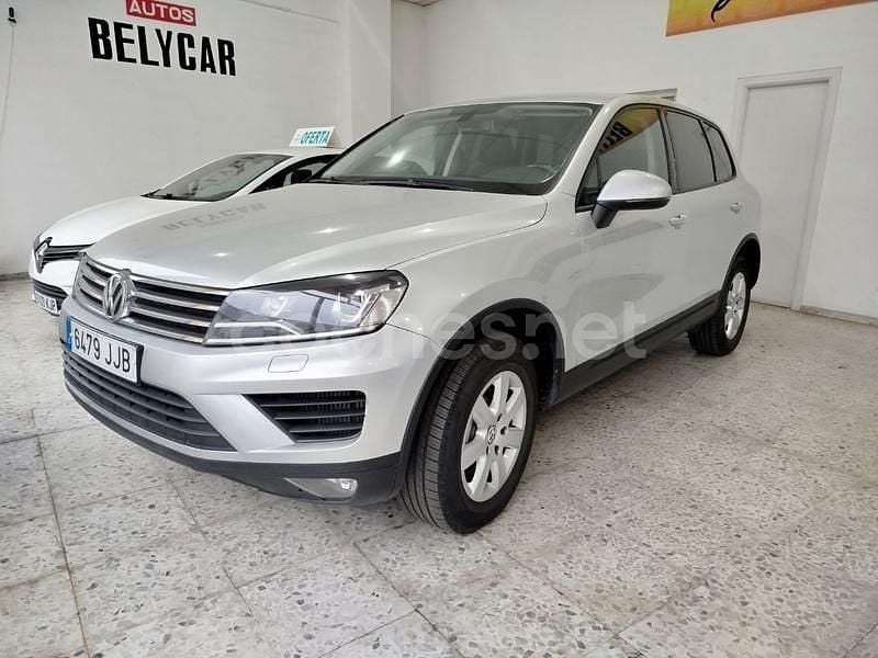Gris Usado 2015 VW Touareg SUV | 13.000 € - Imagen 1/4