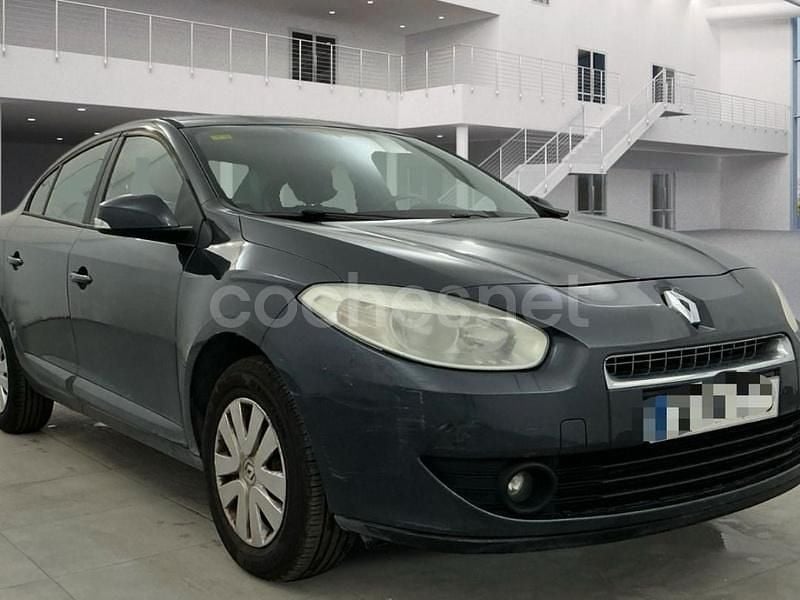 Negro Usado 2010 Renault Fluence Dynamique Berlina | 6500 € (Precio justo) - Imagen 1/4
