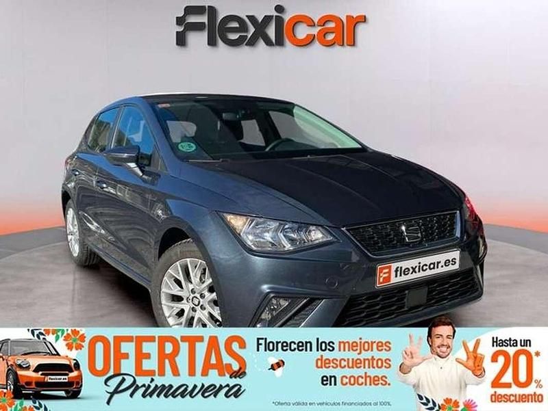 Usado Seat Ibiza Style 80 CV (58 kW) 2019 Gris Utilitario