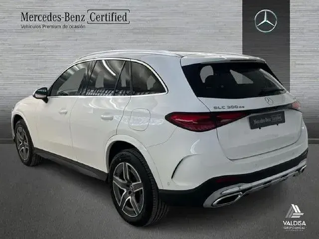 Usado Mercedes GLC300de 333 CV (244 kW) 2026 Blanco polar SUV