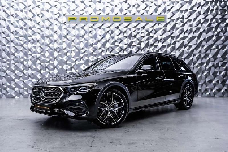 Usado Mercedes E450 367 CV (269 kW) 2025 Negro Familiar