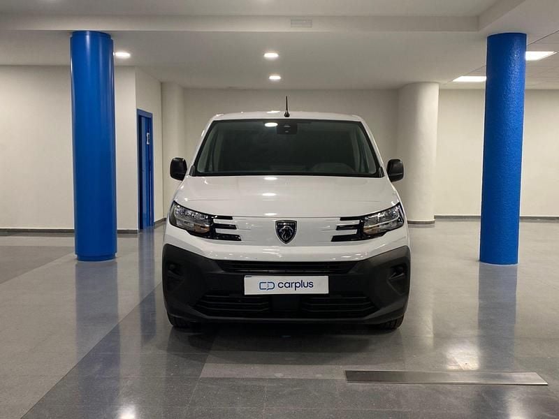 Usado Peugeot Partner 98 CV (72 kW) 2024 Banquise blanco sólido Monovolumen