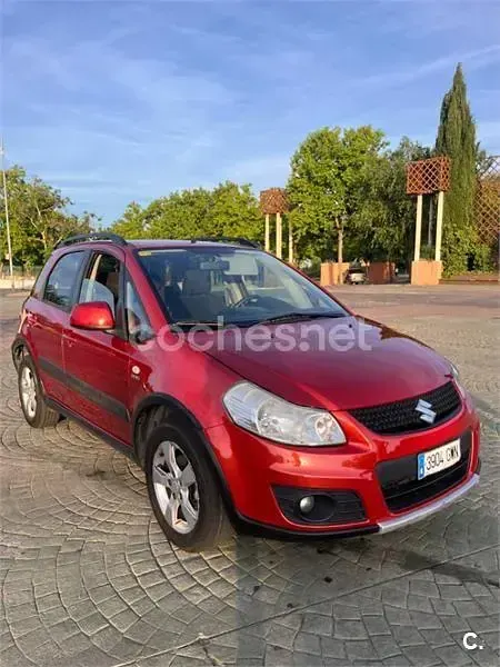 Usado Suzuki SX4 GL 135 CV (99 kW) 2010 Rojo SUV