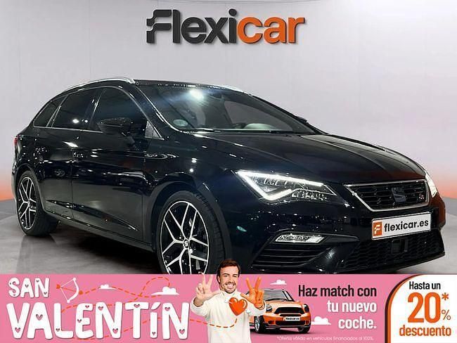 Usado Seat Leon FR 150 CV (110 kW) 2020 Negro Familiar