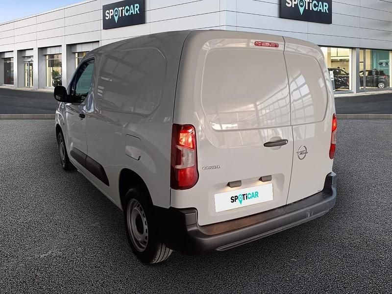 Usado Opel Combo S 102 CV (75 kW) 2023 Blanco Monovolumen
