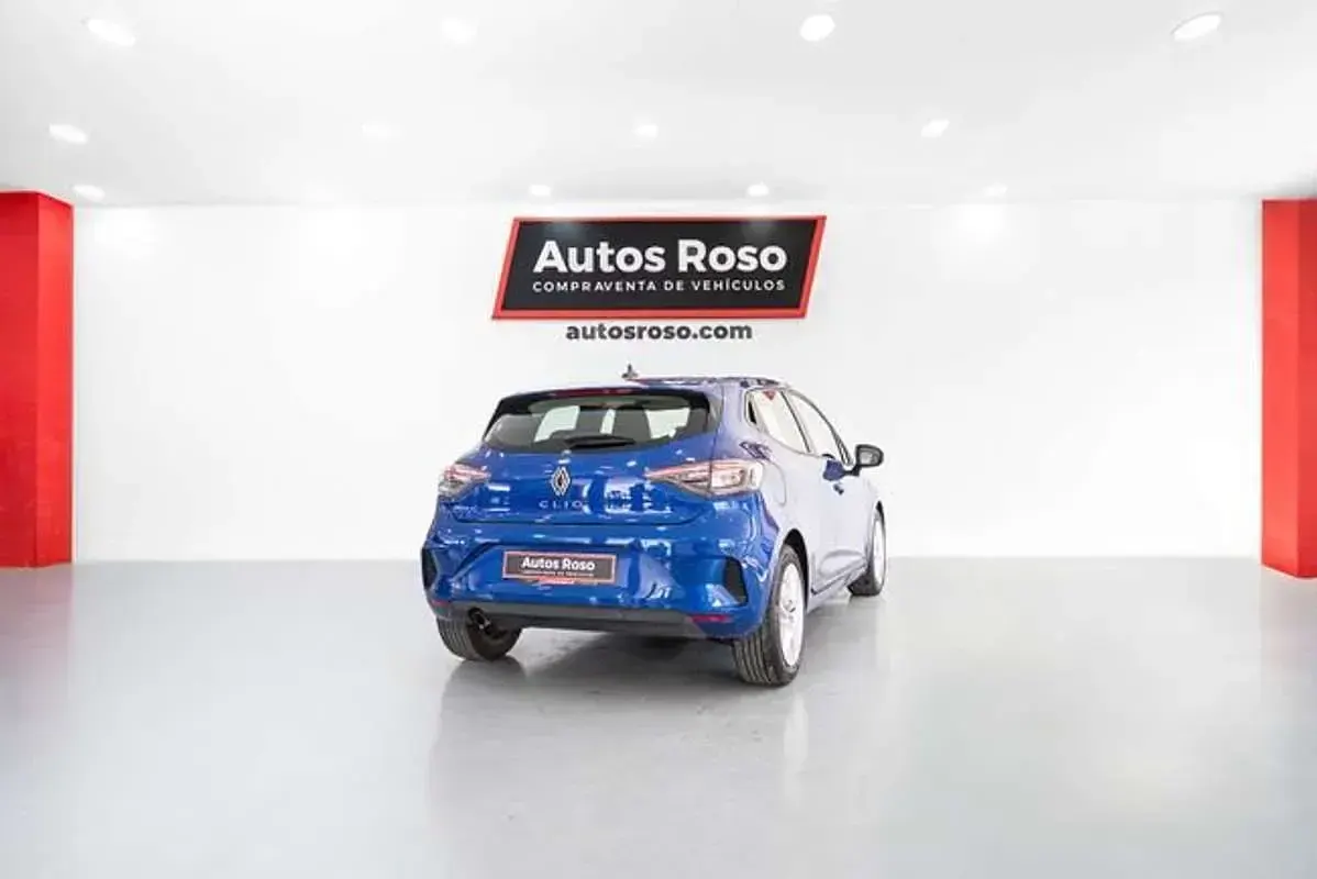 Usado Renault Clio Evolution 91 CV (66 kW) 2024 Azul Utilitario