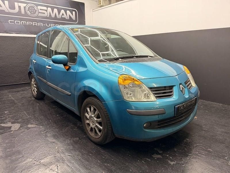 Usado Renault Modus Dynamique 100 CV (73 kW) 2006 Azul Monovolumen
