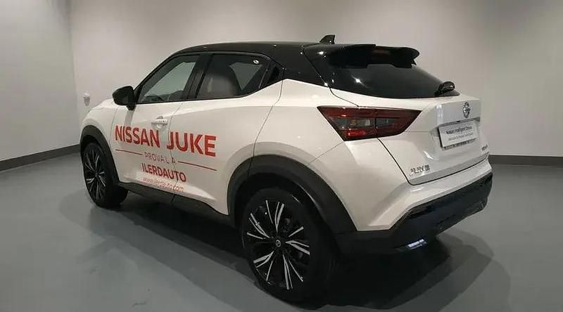 Usado Nissan Juke 114 CV (83 kW) 2021 Lunar white (metalizado) techo SUV