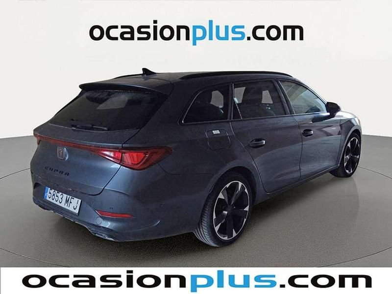 Usado Cupra Leon 150 CV (110 kW) 2023 Gris Familiar