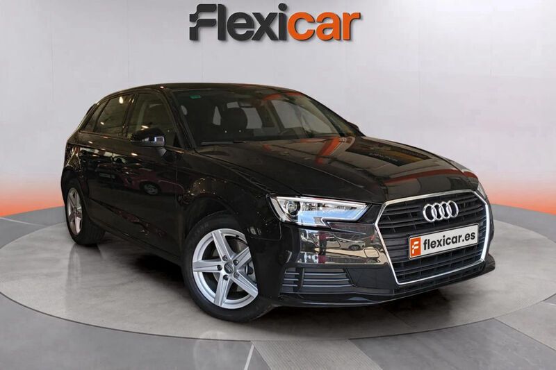 Negro Usado 2019 Audi A3 Sportback Attraction Berlina | 20.390 € (Buen precio) - Imagen 1/4