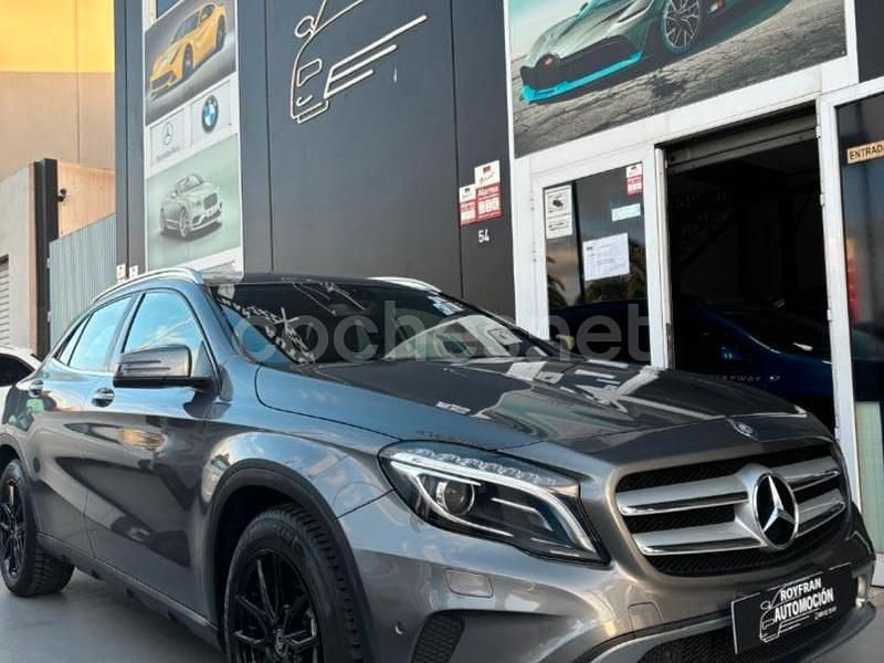 Gris / plata Usado 2015 Mercedes GLA220 Urban SUV | 15.999 € (Precio justo) - Imagen 1/4
