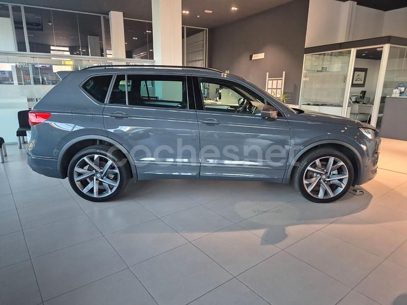Gris / plata Usado 2024 Seat Tarraco FR SUV | 36.900 € (Precio justo) - Imagen 1/4
