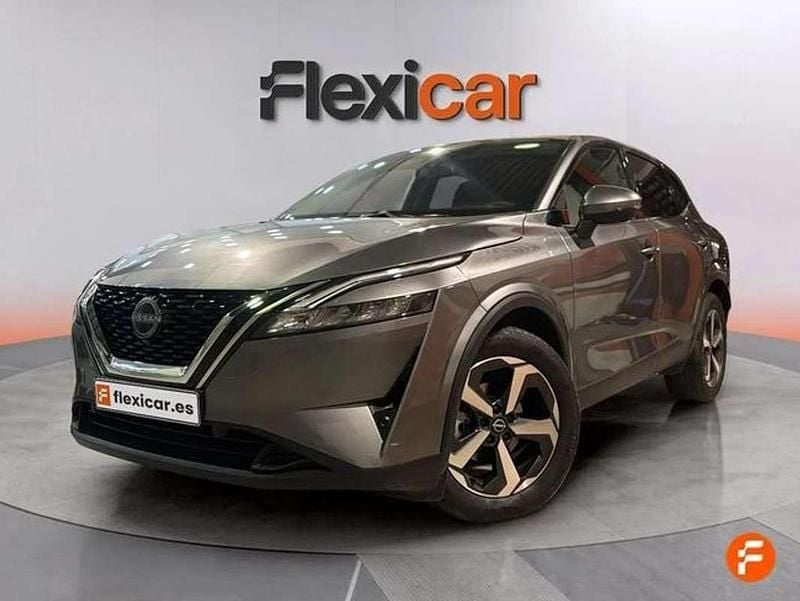 Usado Nissan Qashqai Acenta 158 CV (116 kW) 2024 Gris SUV