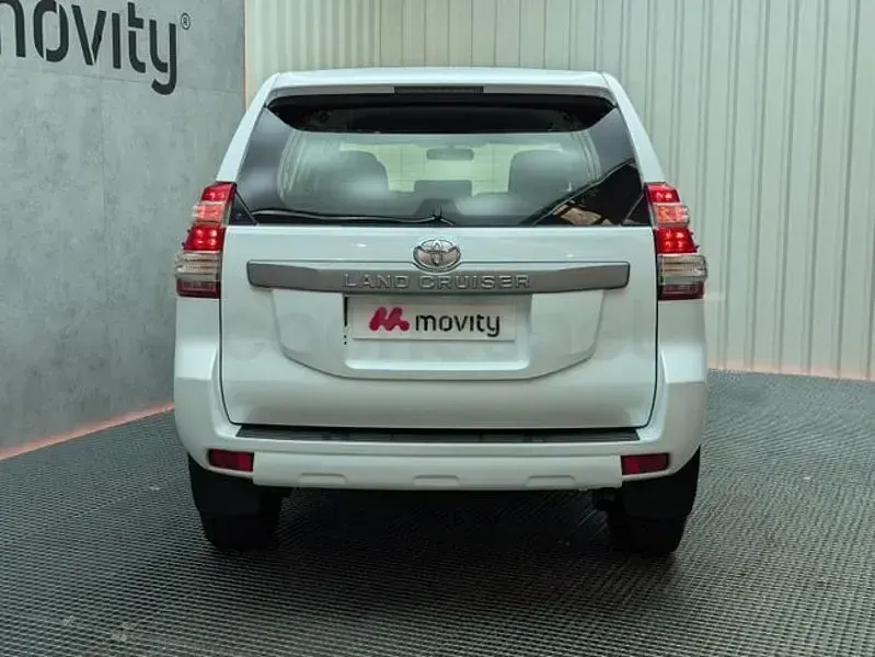 Usado Toyota Land Cruiser 177 CV (130 kW) 2019 Blanco SUV