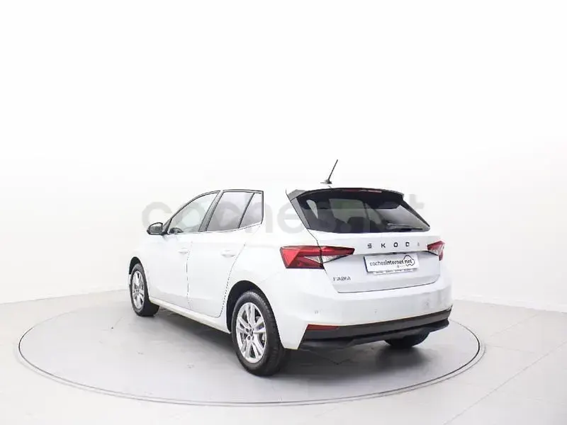 Nuevo Skoda Fabia 115 CV (84 kW) 2026 Blanco Utilitario