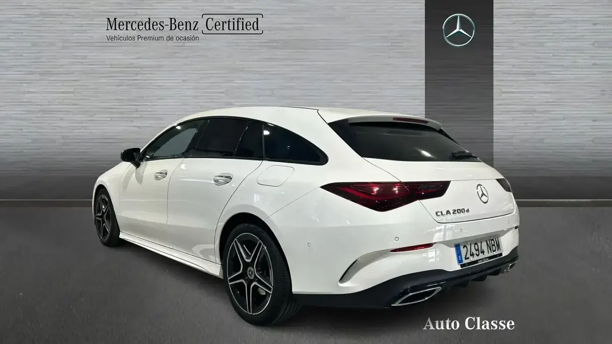 Usado Mercedes CLA200 150 CV (110 kW) 2025 Blanco Berlina