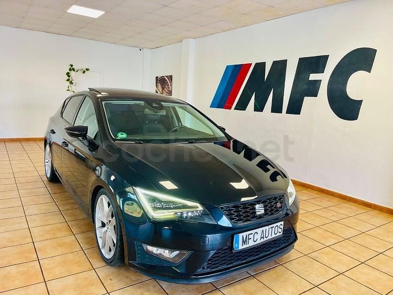 Usado Seat Leon FR 184 CV (135 kW) 2014 Negro Berlina