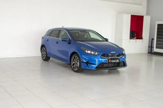 Usado Kia Ceed 136 CV (100 kW) 2022 Azul Utilitario