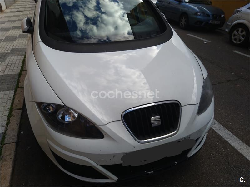 Usado 2014 Seat Altea XL Style Monovolumen | 4800 € (Precio justo) - Imagen 1/4