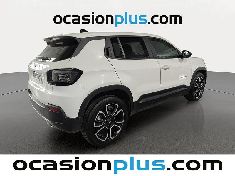 Usado Jeep Avenger Summit 100 CV (73 kW) 2023 Blanco SUV