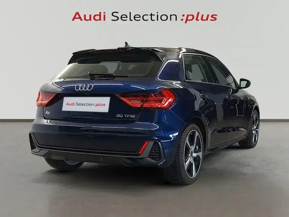 Usado Audi A1 Sportback 116 CV (85 kW) 2025 Azul Utilitario