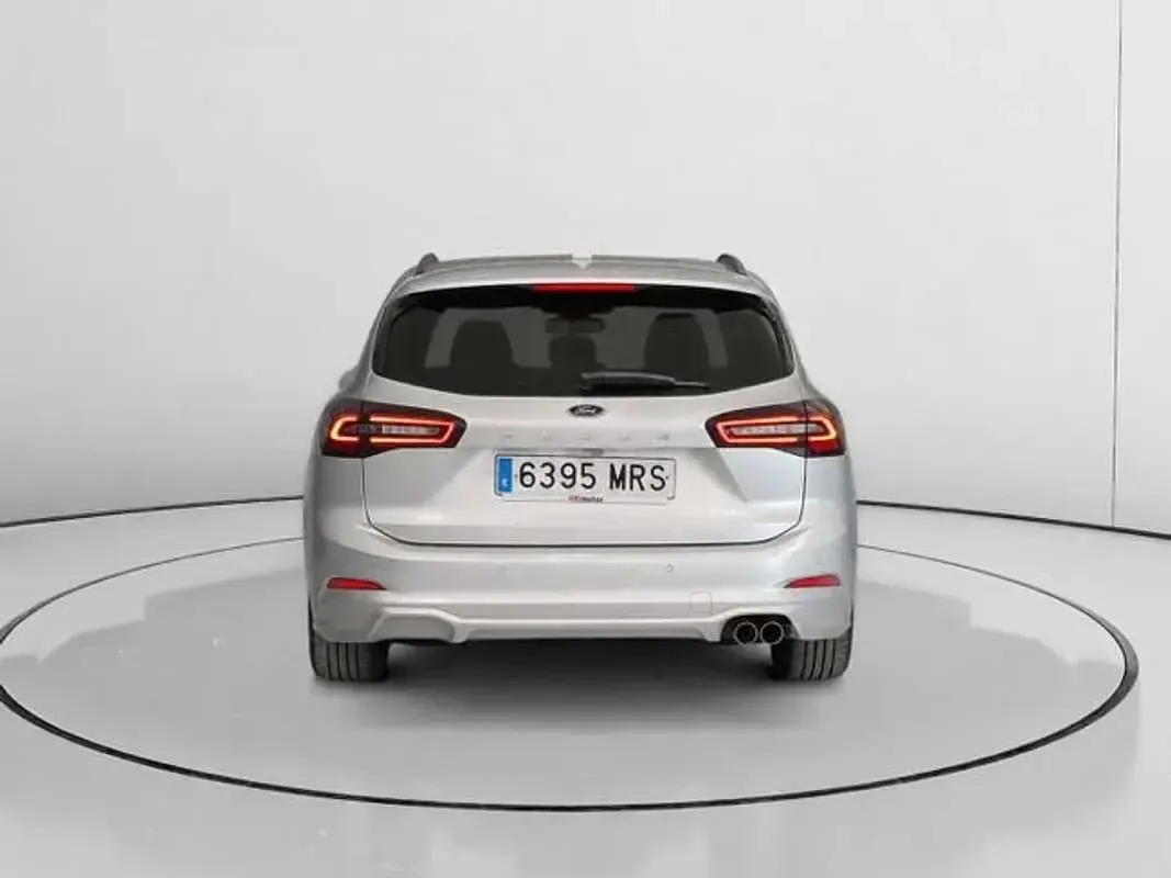 Usado Ford Focus Active 125 CV (91 kW) 2024 Gris Familiar