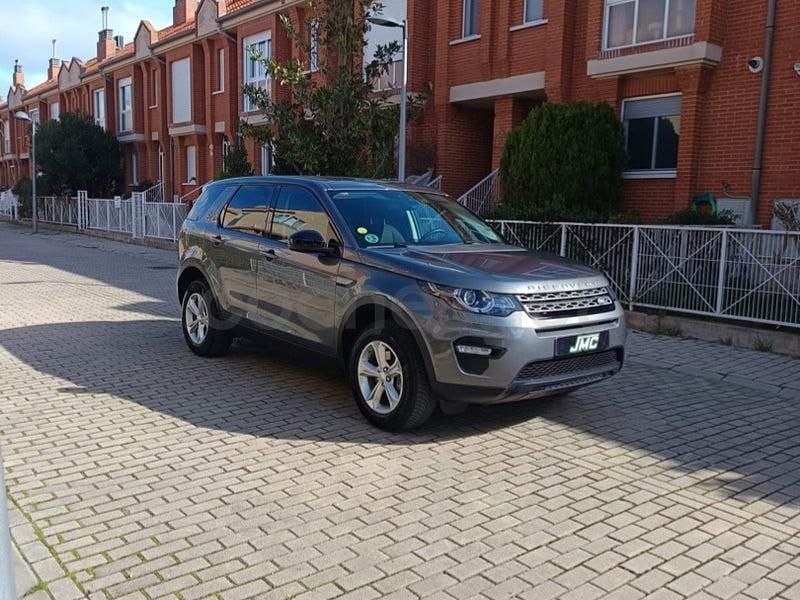 Usado Land Rover Discovery Sport SE 150 CV (110 kW) 2018 Gris / plata SUV