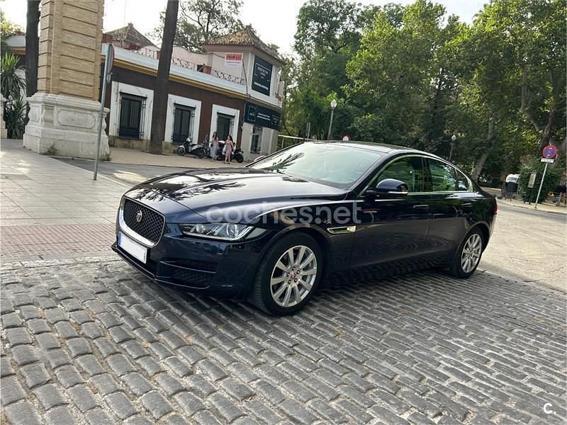 Azul Usado 2015 Jaguar XE Prestige Berlina | 16.500 € (Un poco caro) - Imagen 1/4