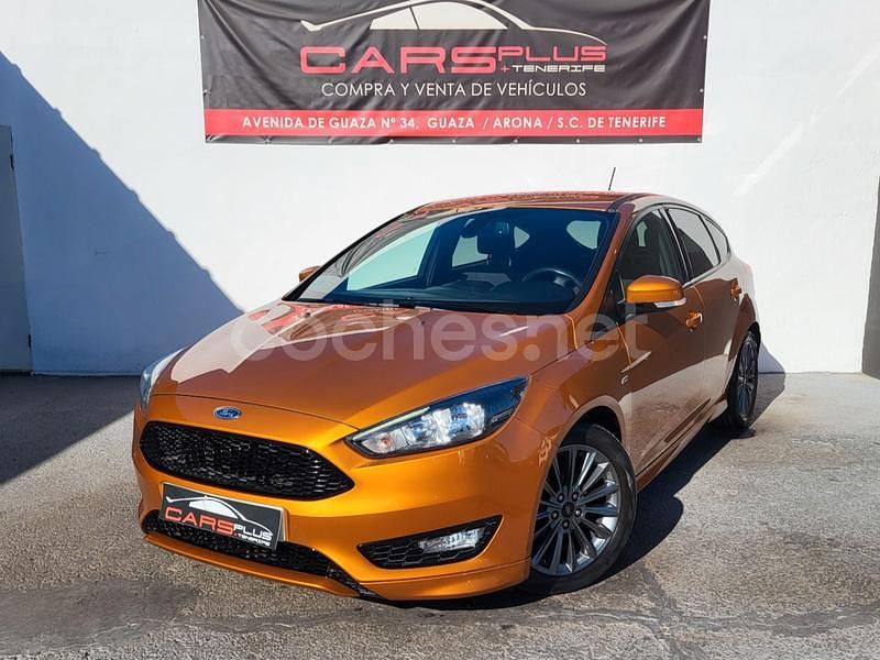 Naranja Usado 2017 Ford Focus ST-Line Berlina | 13.490 € (Un poco caro) - Imagen 1/4