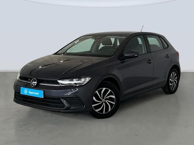 Usado VW Polo Life 95 CV (69 kW) 2025 Gris Utilitario