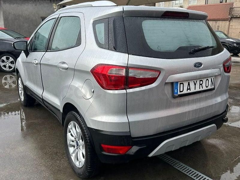 Usado Ford Ecosport Titanium 95 CV (69 kW) 2017 Gris / plata SUV