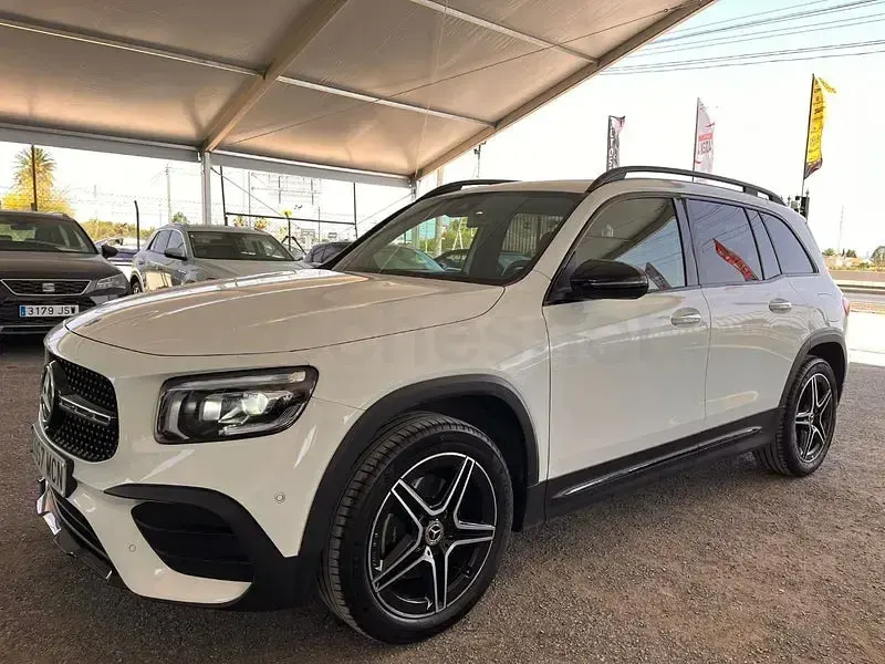 Usado Mercedes GLB200 150 CV (110 kW) 2022 Blanco SUV