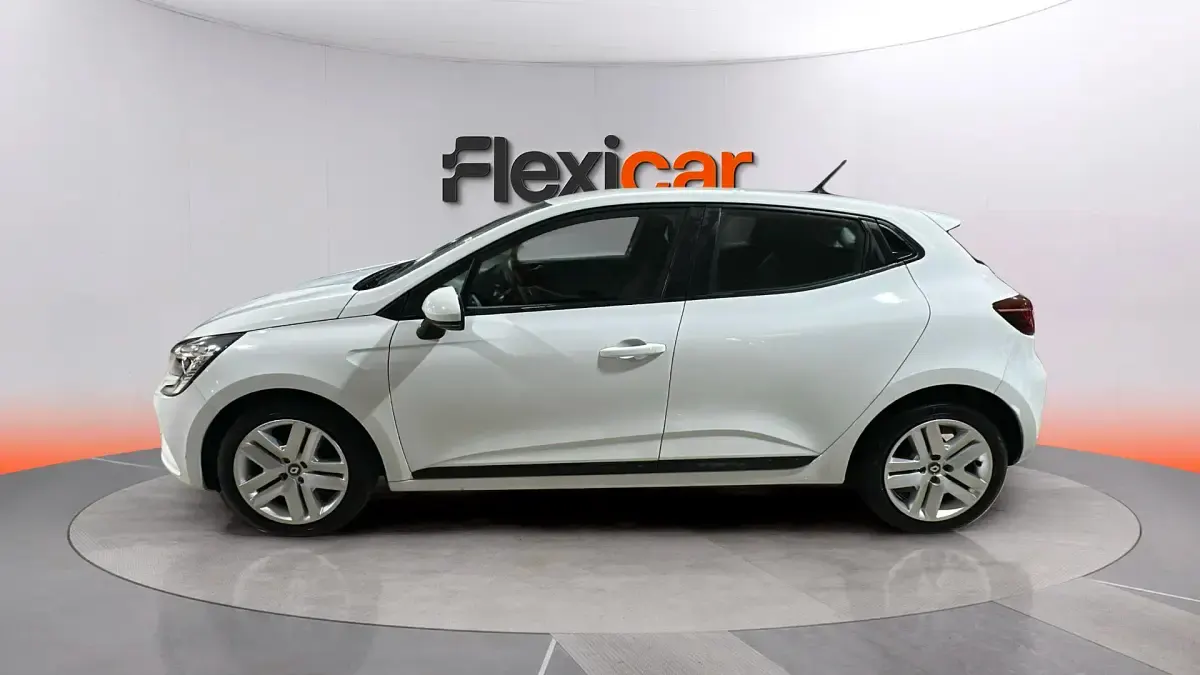Usado Renault Clio V Intens 90 CV (66 kW) 2022 Blanco Berlina