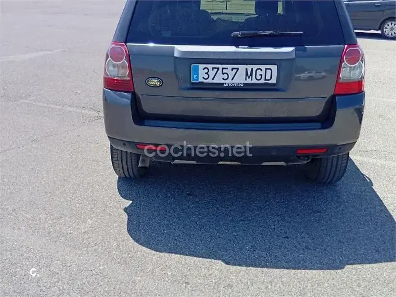 Usado Land Rover Freelander 2 HSE 160 CV (117 kW) 2009 Gris / plata SUV