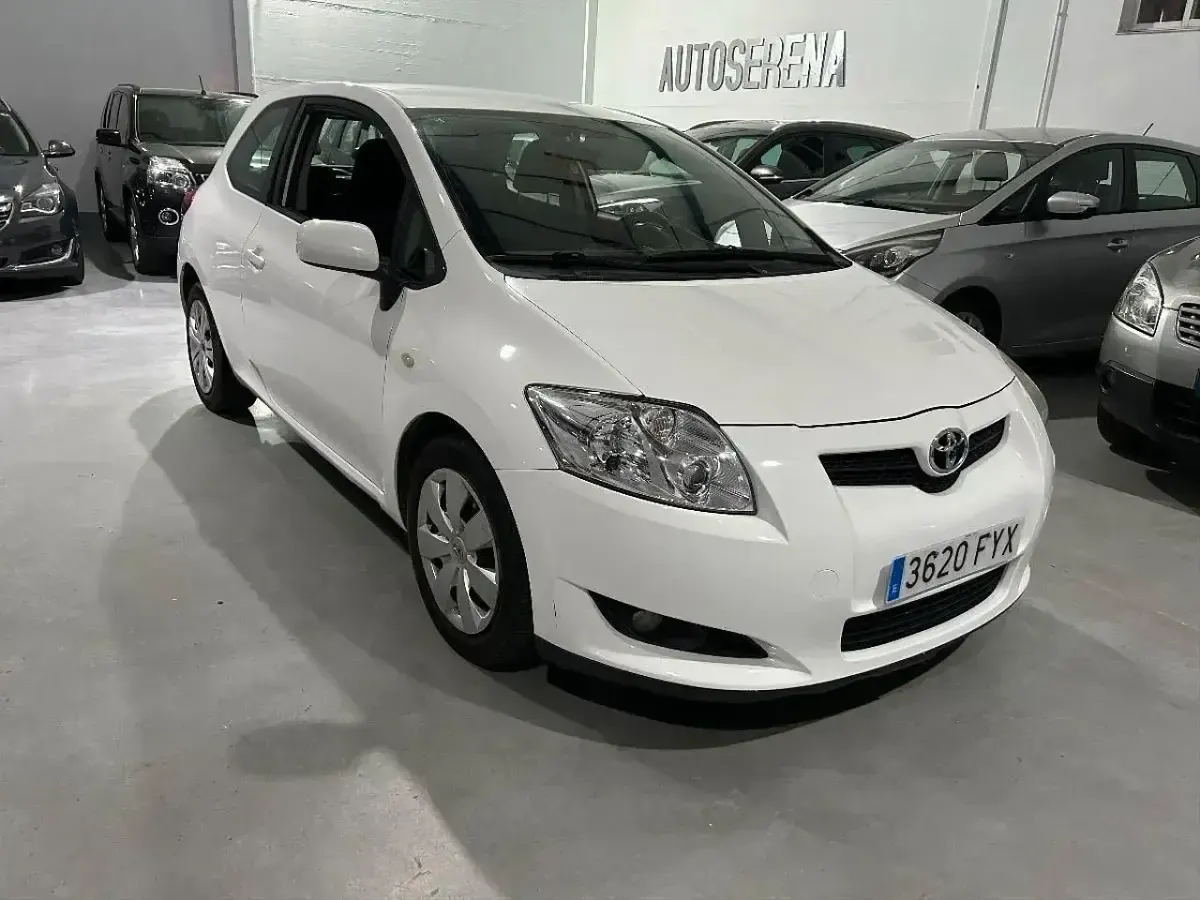 Używany Toyota Auris 90 KM (66 kW) 2007 Hatchback