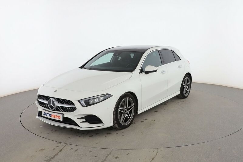 Blanco Usado 2021 Mercedes A200 AMG line Utilitario | 29.399 € (Precio justo) - Imagen 1/3