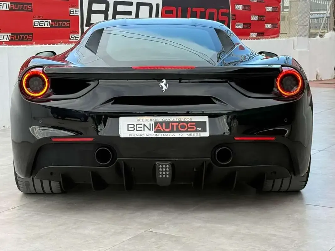 Usado Ferrari 488 669 CV (492 kW) 2016 Negro Coupe