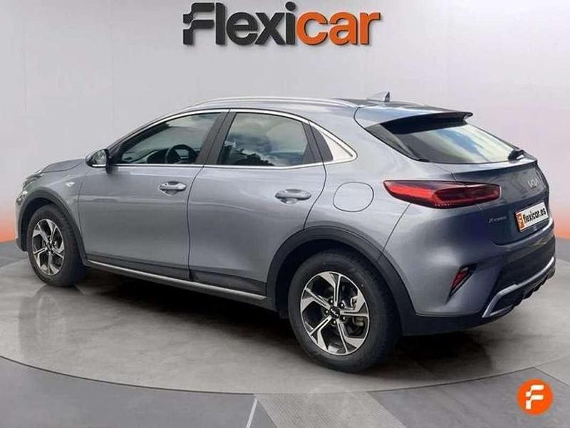 Usado Kia XCeed 160 CV (117 kW) 2023 Gris SUV
